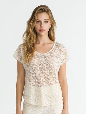 llPatterson J. Kincaid crochet top